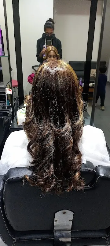 ETERNAL FOR HIM & HER UNISEX SALON