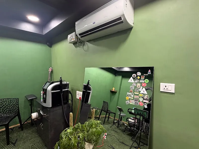 Solid Ink Tattoo and Piercing Studio