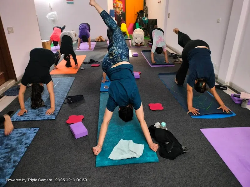 Aatmspand yoga center