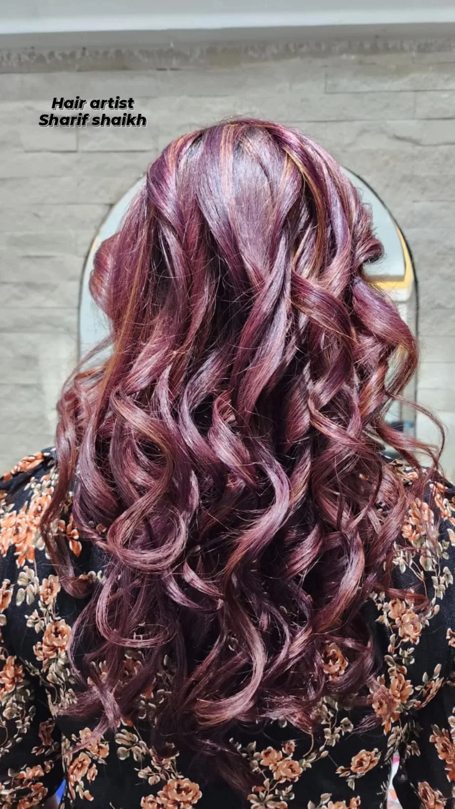 Tuku's ZAARRAA Professional Beauty Unisex Salon in Camp Pune