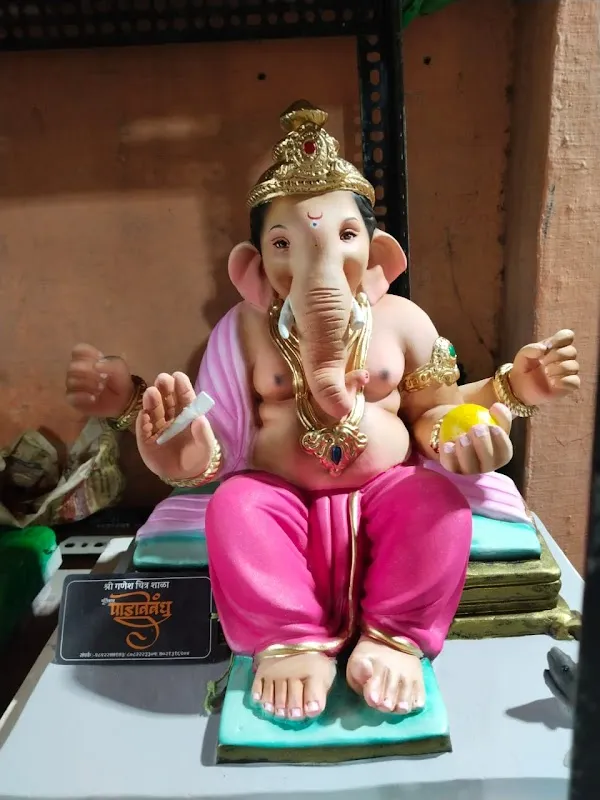 Padave Bandhu Art's