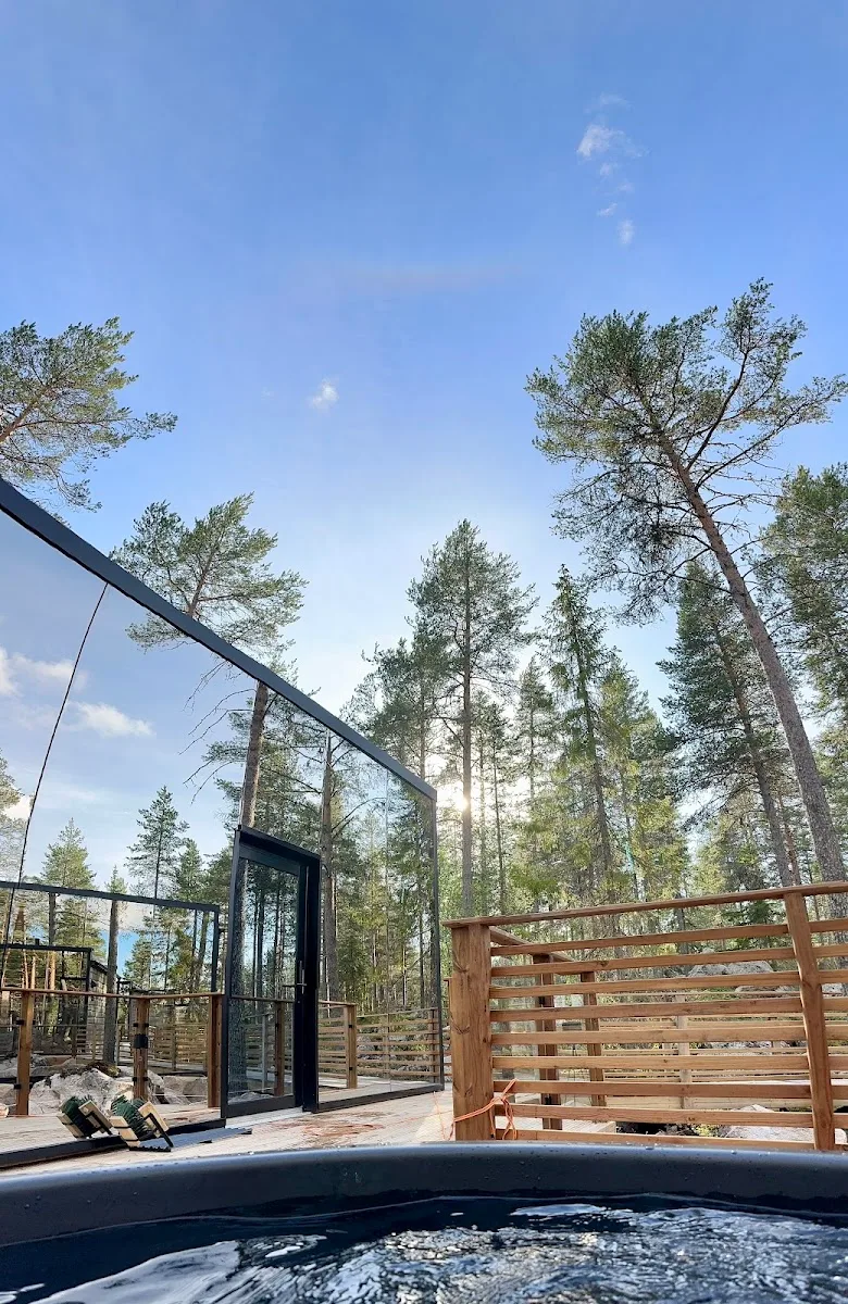 Invisible Forest Lodge