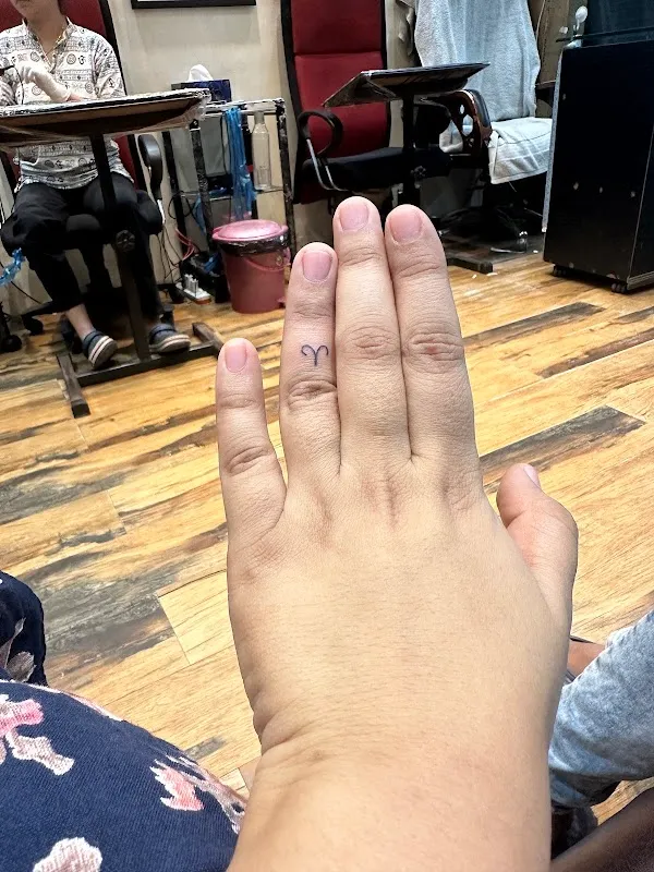 D5 Tattoo Studio & Tattoo Artist