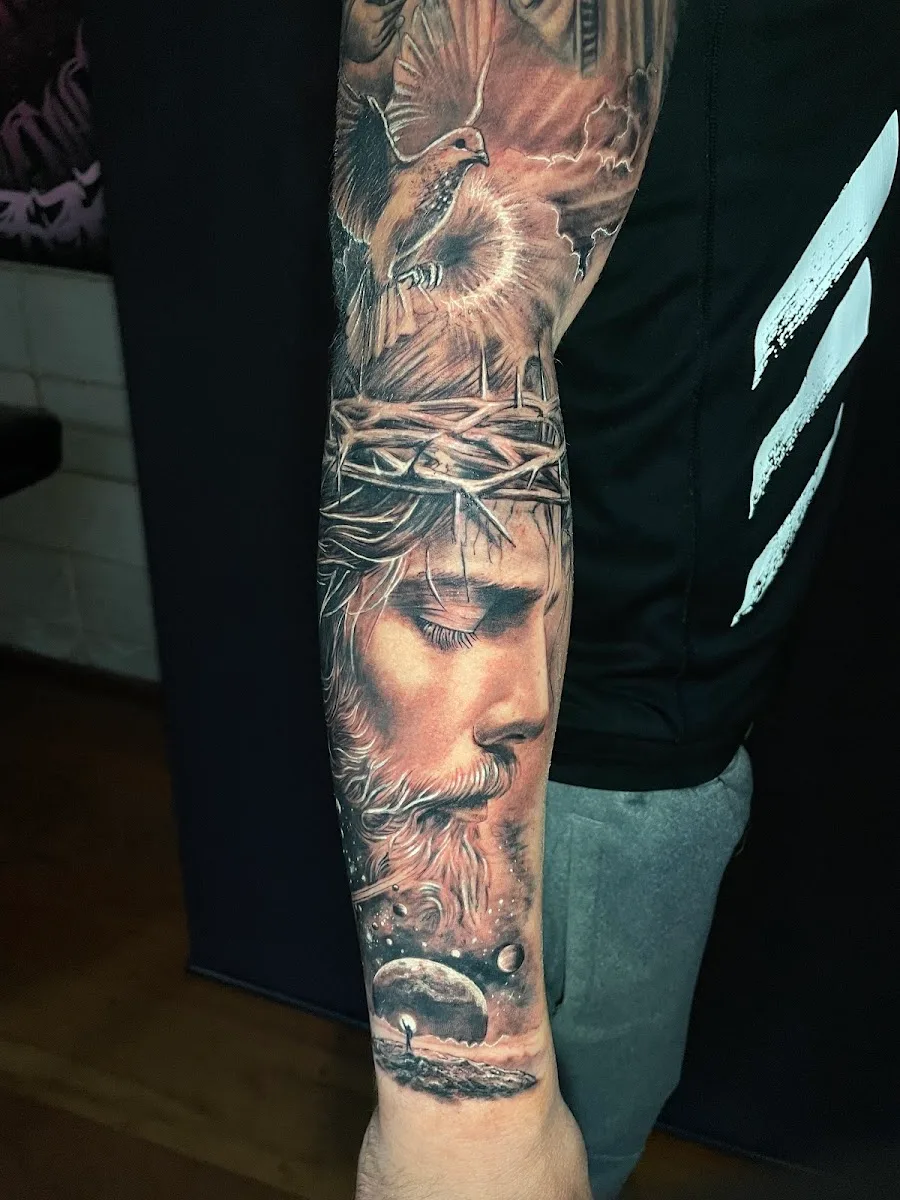 Saddam Tattoo Studio
