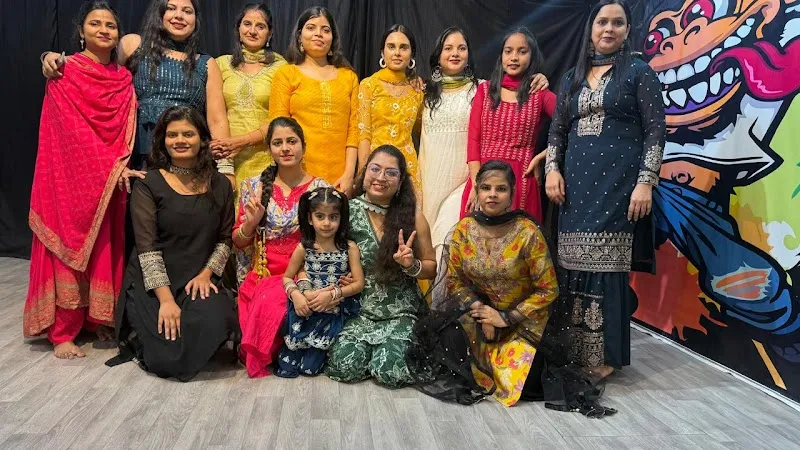 Gantavya Dance Company - Ghitorni