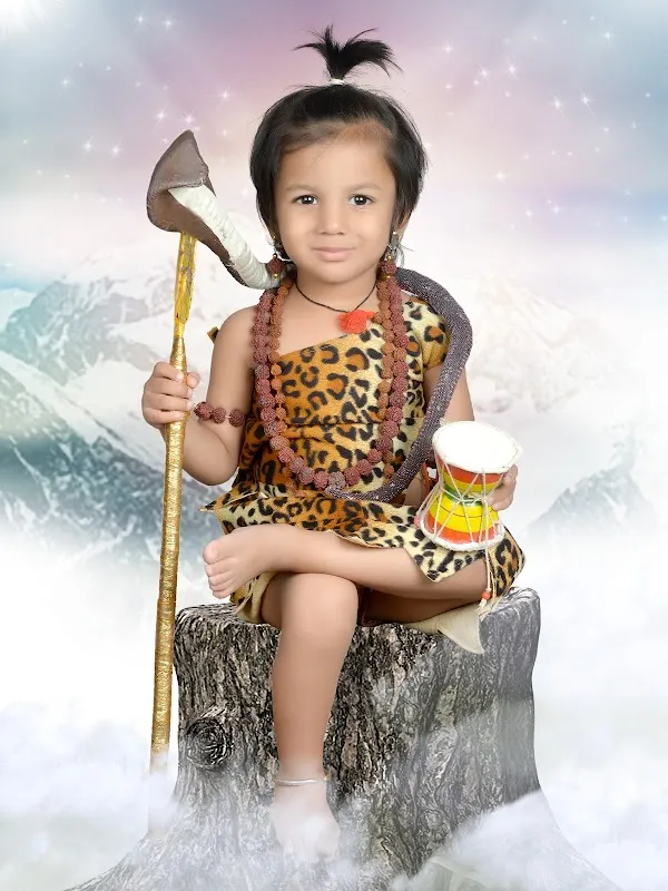SARITA PHOTO STUDIO