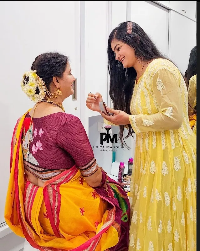 Sakhi Beauty Parlour - Akole