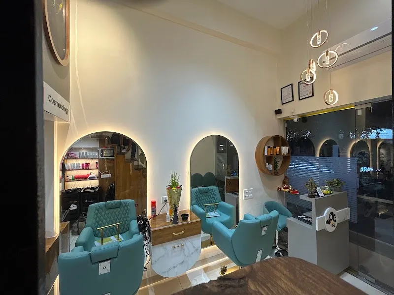 The hair Avenue unisex salon