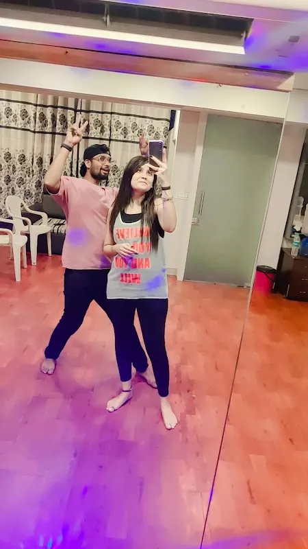 Roshan Dance Academy