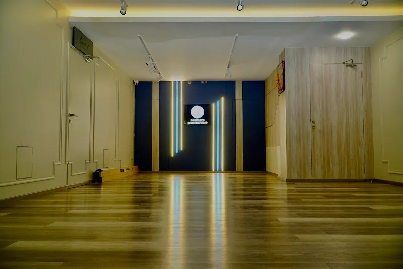 Roshan Dance Academy