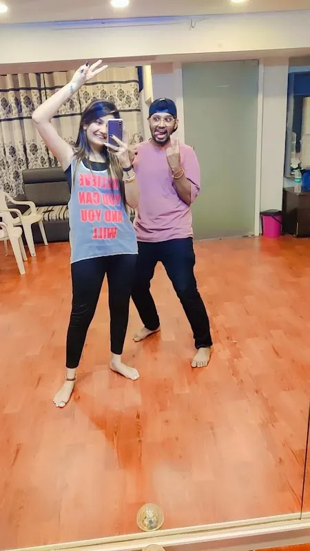 Roshan Dance Academy