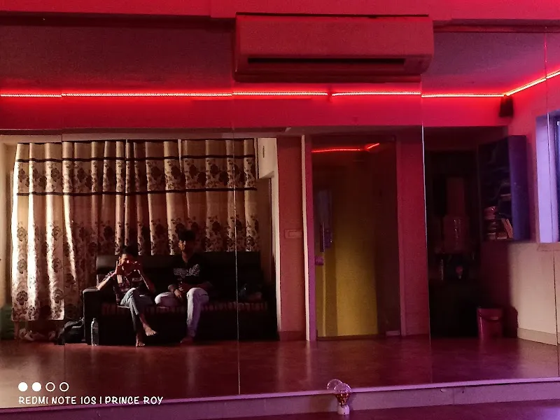 Roshan Dance Academy