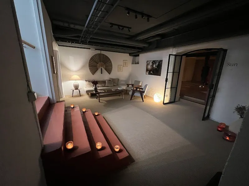AYÄM Studio - a yoga studio in Stockholm