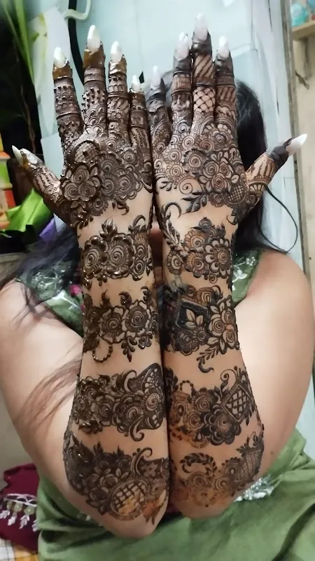 Farhana mehndi art