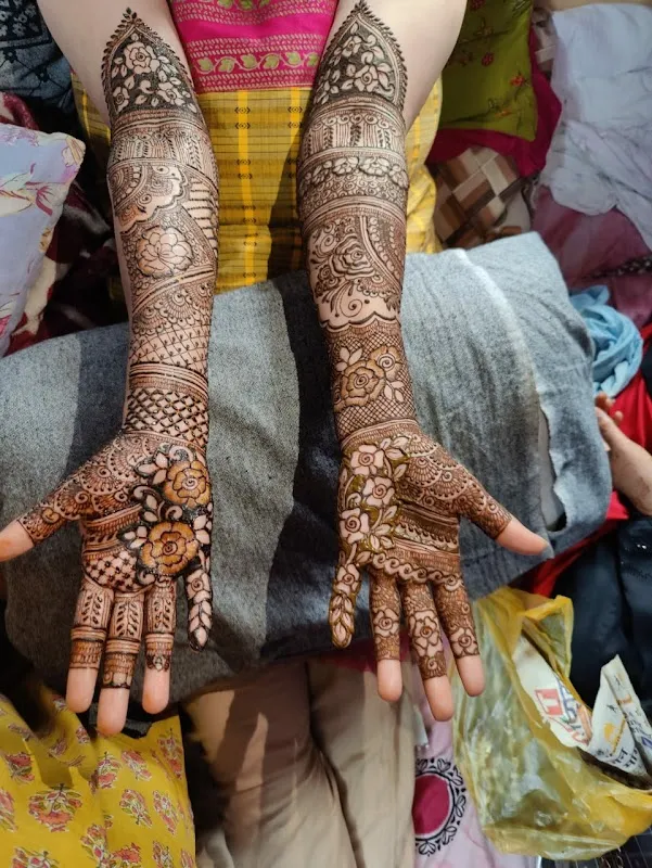 Farhana mehndi art