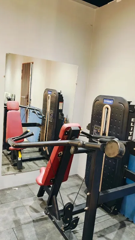 ELITE FITNESS CLUB AMITY UNIVERSITY GATE NO 3