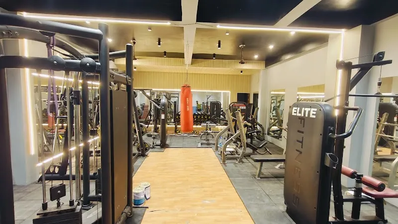 ELITE FITNESS CLUB AMITY UNIVERSITY GATE NO 3
