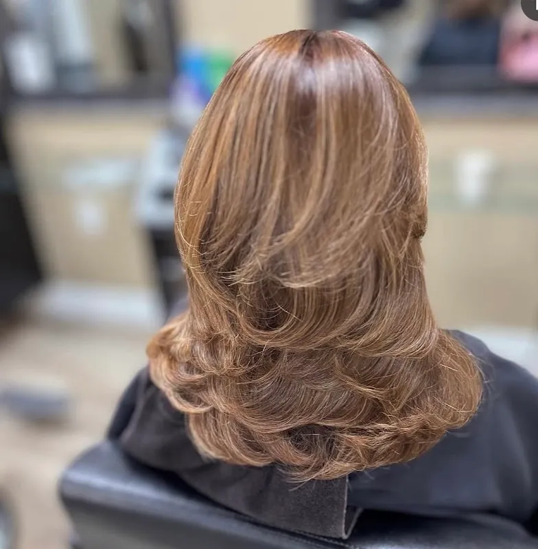 LUX Salon