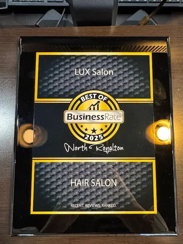 LUX Salon