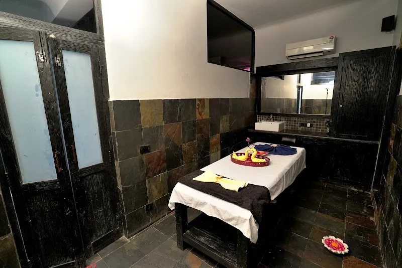Yantra Salon - A Family Salon | Hair | Makeup | Skin | Nails