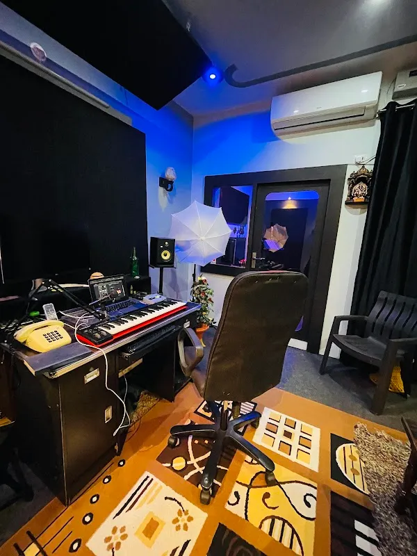 ASHU MUSIC HOUSE
