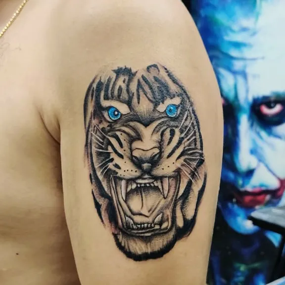 Dark Ink Rises Tattoo Shop Studio