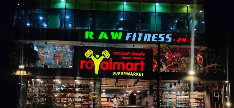 Raw Fitness _Best Gym In Richmond Town| Unisex gym