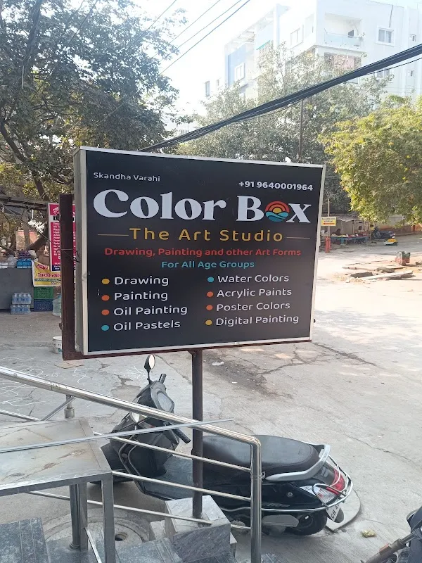 Color Box - The Art Studio