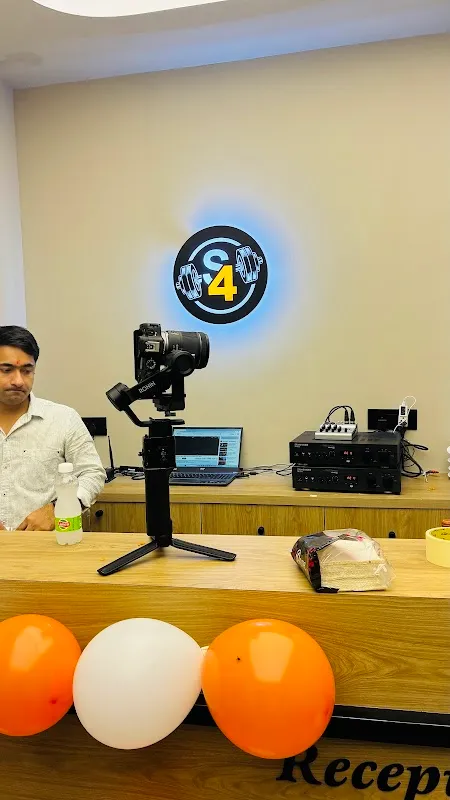Studio 4 Gym – Best Fitness Centre in Shyam Vihar