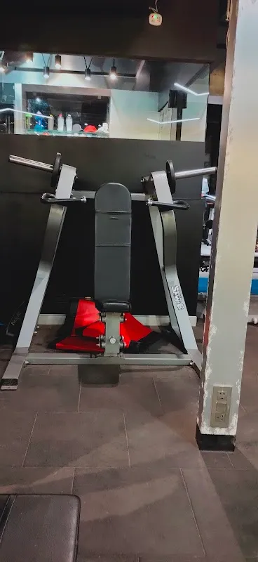 MYC FITNESS, Best Gym in Kandivali & Malad