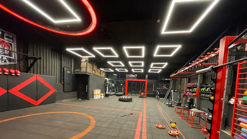 MYC FITNESS, Best Gym in Kandivali & Malad