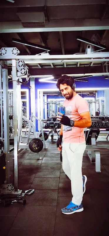 MYC FITNESS, Best Gym in Kandivali & Malad