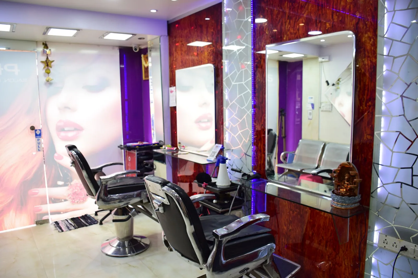 Pearls Salon