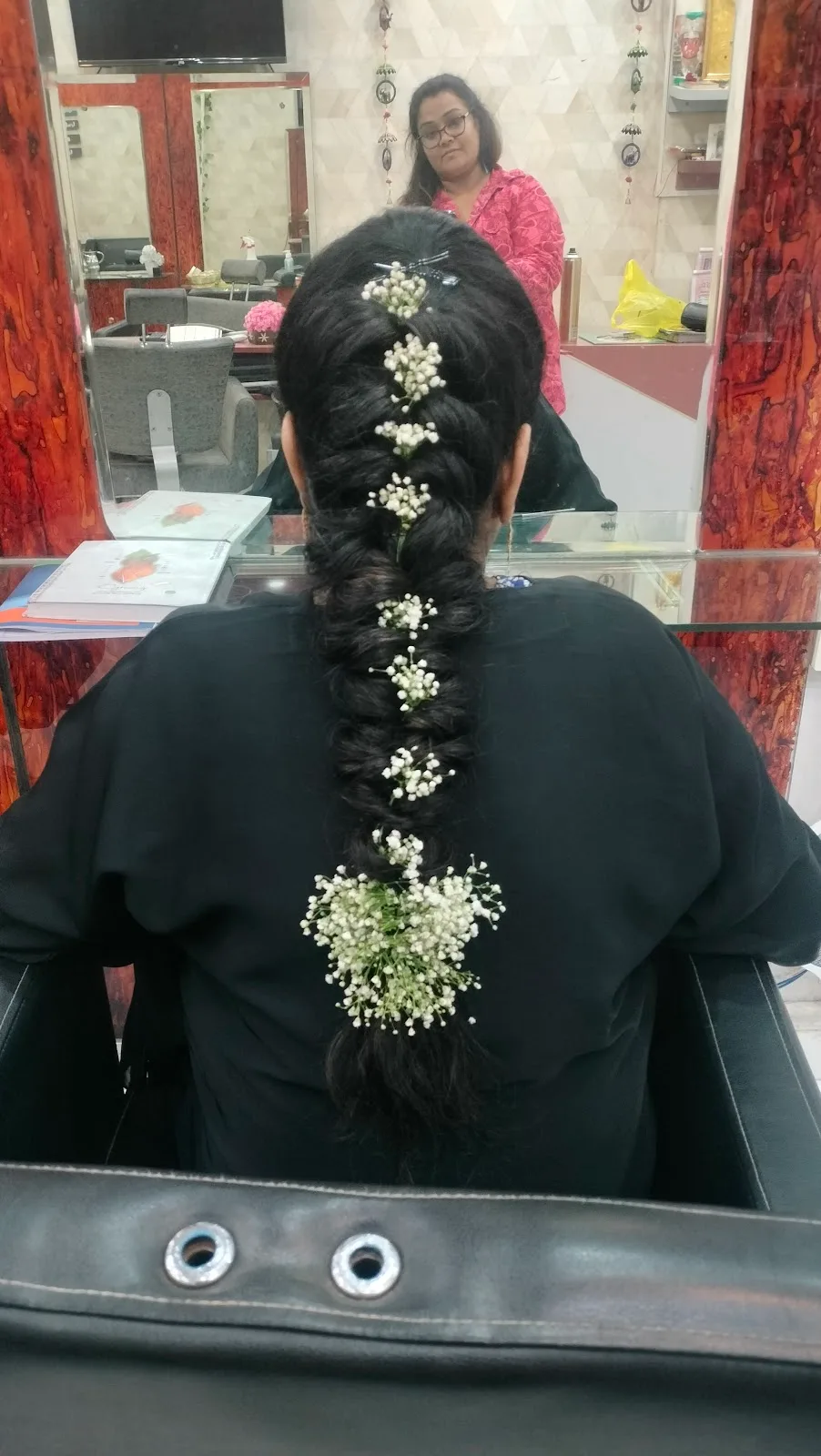 Pearls Salon