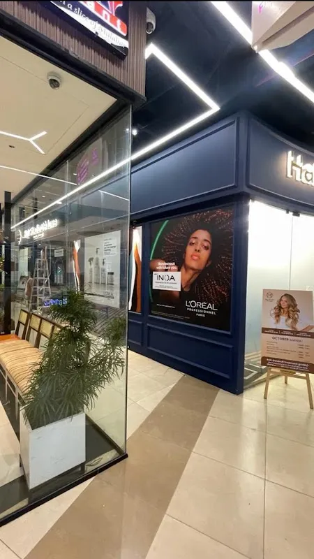 Hair Studio de Luxe Edappal