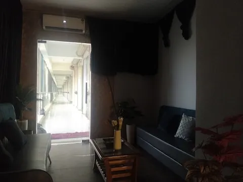 Onsen Family Saloon And Spa