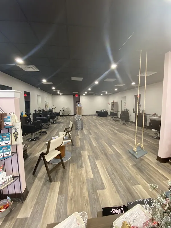 Razberri Hair & Nail Salon