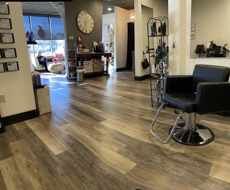 Razberri Hair & Nail Salon