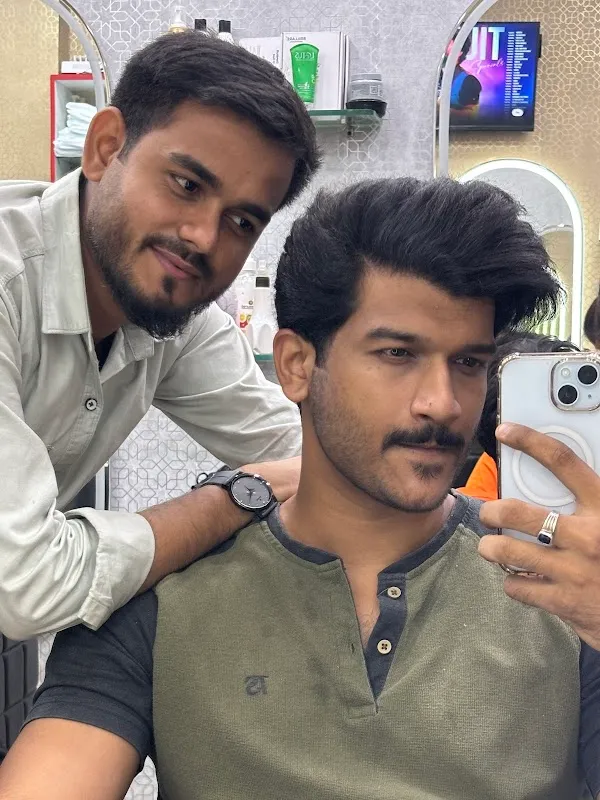 Kalim’s Family Salon