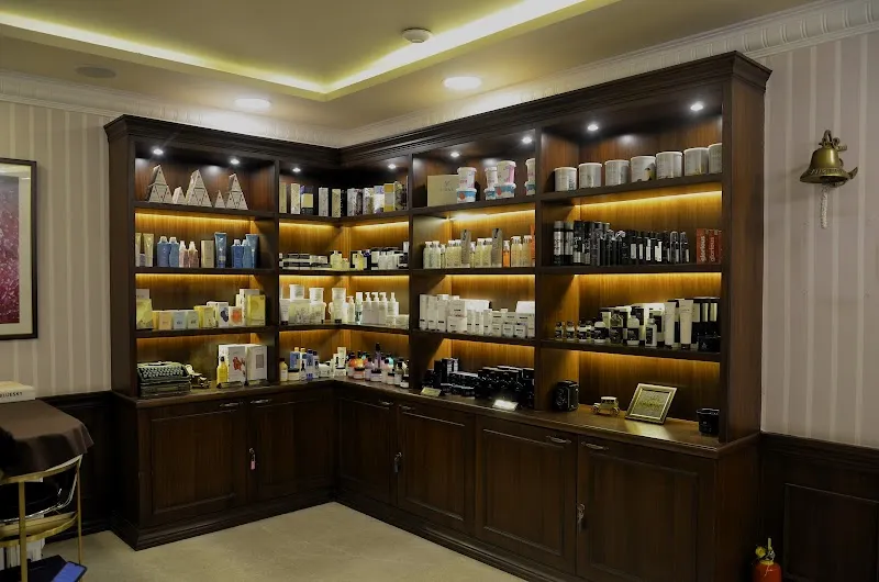Utkal Royal Salon
