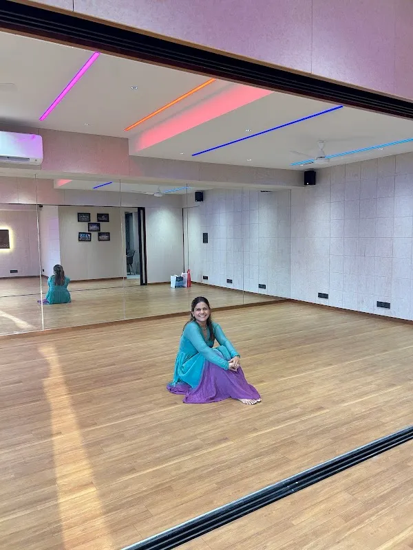 HDS-Himani Dance Studio
