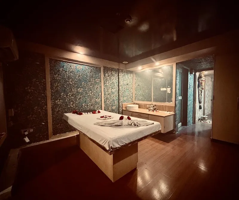 ✅Panch Indrayani Dazzle Unisex Spa