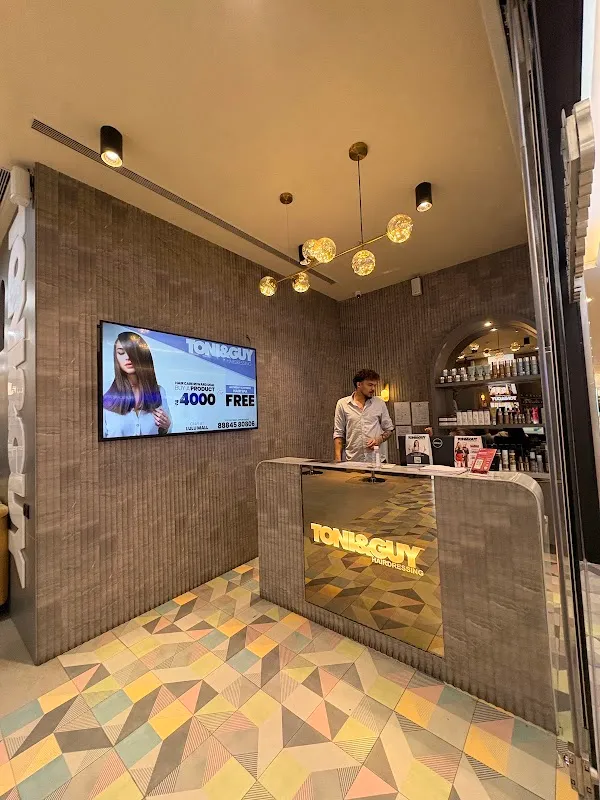 Toni&Guy Hairdressing, Lulu Mall Bengaluru