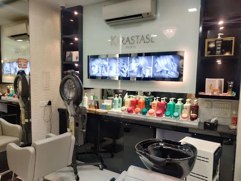 Envi Salon & Spa - Runwal Greens, Mulund