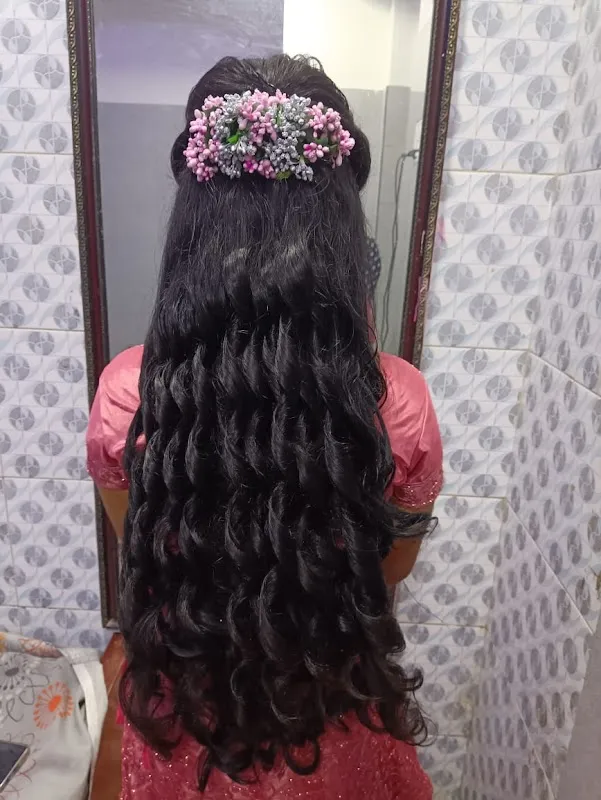 Nature Mehendi & Nail Art Studio