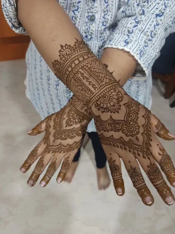 Nature Mehendi & Nail Art Studio