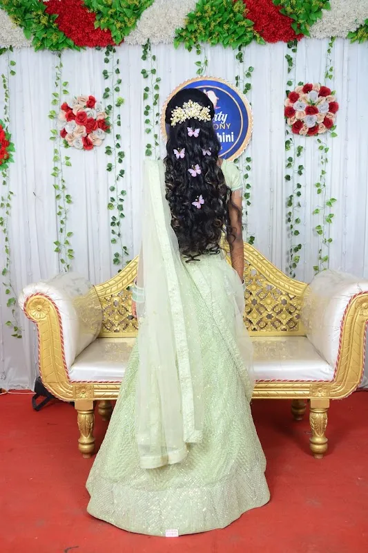 Nature Mehendi & Nail Art Studio