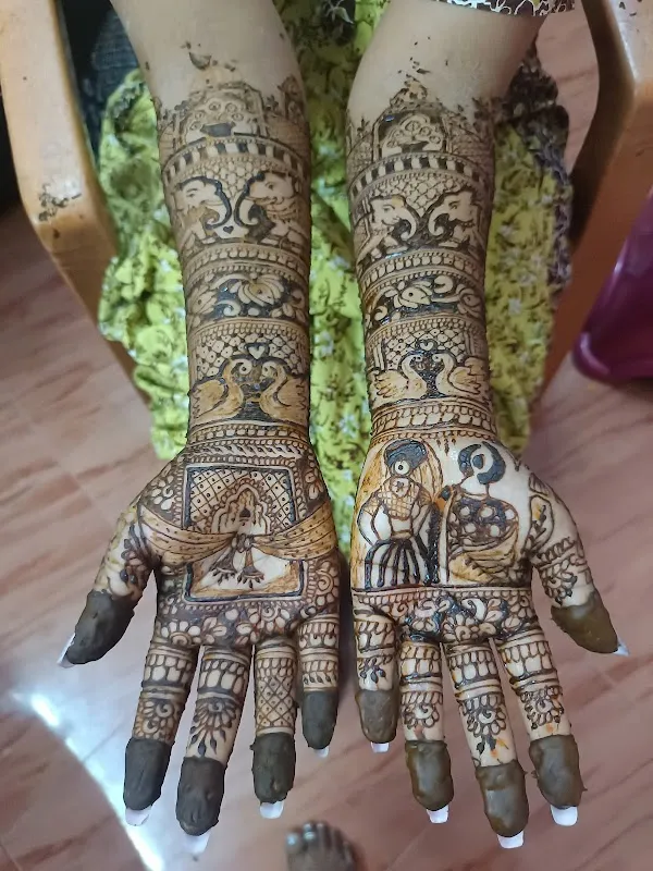 Nature Mehendi & Nail Art Studio