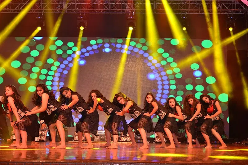 Buskers Dance Institute Tilak Nagar