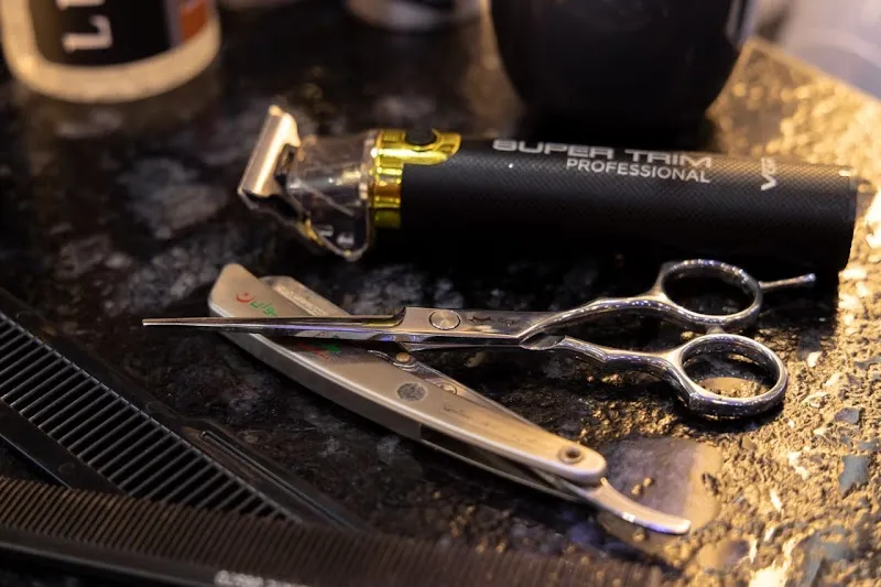 AVV Mens Beauty Salon